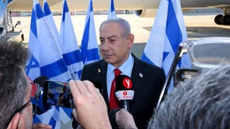 נתניהו לפני ההמראה לוושינגטון (צילום: אבי אוחיון/ לע״מ) ראש הממשלה בנימין נתניהו טרם המראתו לוושינגטון