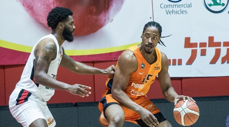 ג'רום מיינסי מול לנארד פרימן