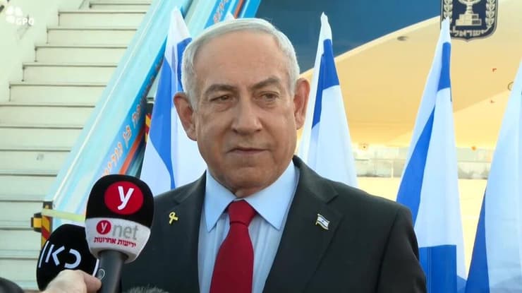 ראש הממשלה בנימין נתניהו טרם המראתו לוושינגטון