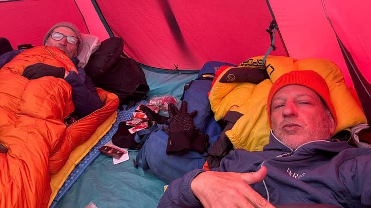 זמן מנוחה באוהל