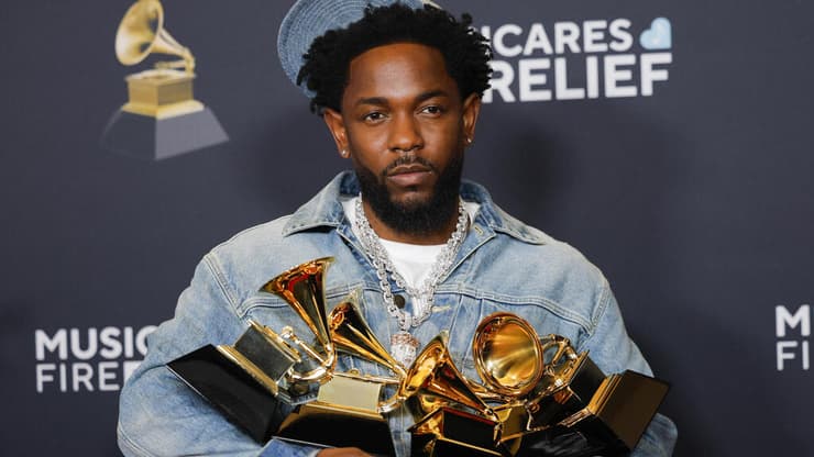 ממש לא יצא בידיים ריקות. קנדריק לאמאר (צילום: רויטרס) קנדריק לאמאר