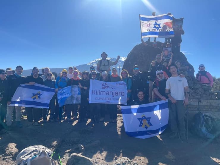 מעיין גבאי וחבריו למסע בפסגת הקילימנג'רו. "היו רגעים שבהם התלבטתי אם להמשיך"   