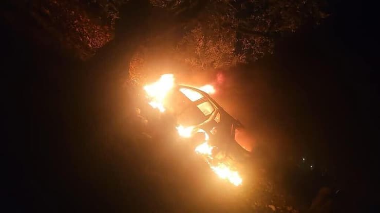 רכב שרוף שעל פי החשד שימש את היורים באירוע הרצח באבו סנאן