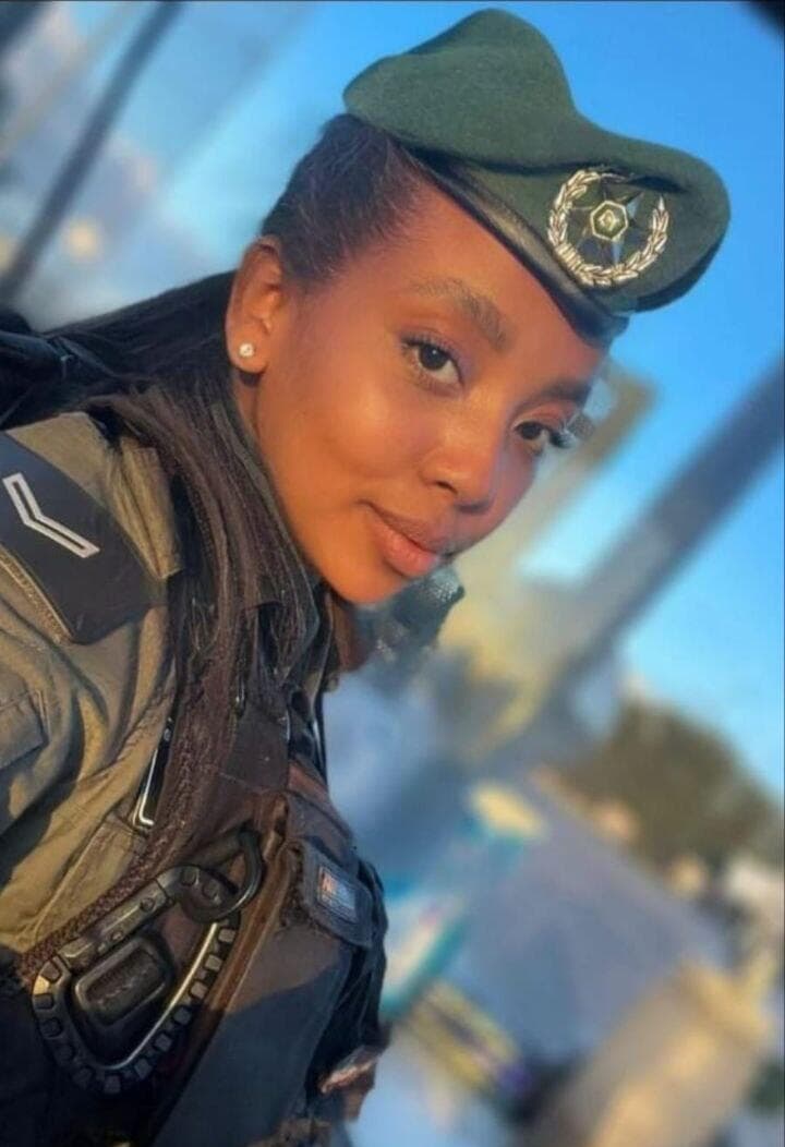 סמ"ש שי גרמאי ז"ל (צילום: דוברות המשטרה) ציוד אישי של לוחמת מג"ב שי גרמאי ז"ל נמצא במבצע בג'נין