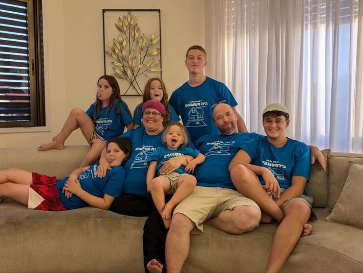 אברהם צבי צביקה פרידמן ז"ל ומשפחתו 