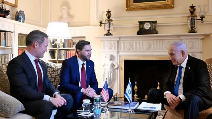 ראש הממשלה בנימין נתניהו נפגש סגן נשיא ארה"ב ג'יי. די. ואנס והיועץ לביטחון לאומי של ארה"ב מייק וולץ בבלייר האוס