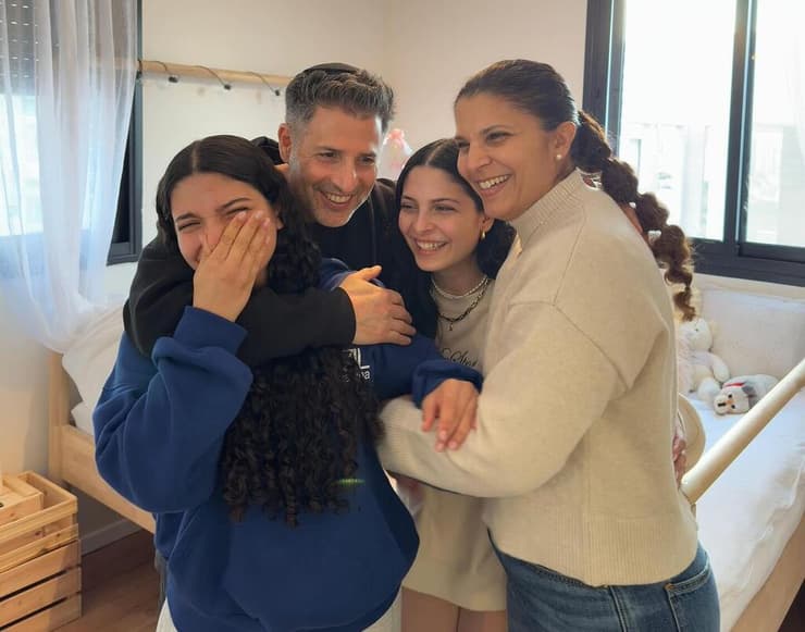 דניאלה גלבוע בביתה