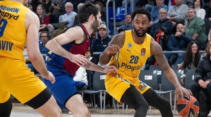 ליוואי רנדולף מול אלכס אברינס (1788313) ליוואי רנדולף מול אלכס אברינס