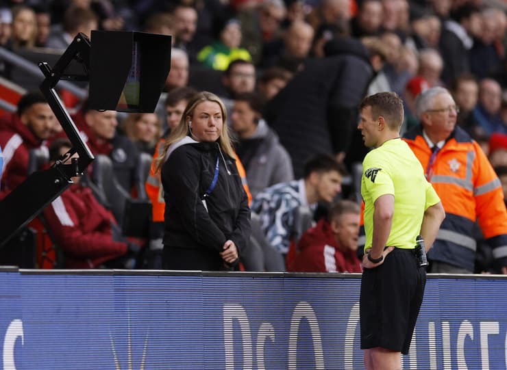 פרמייר-ליג VAR