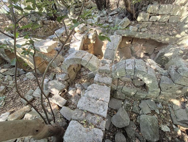 טיול לחורבת צונם 