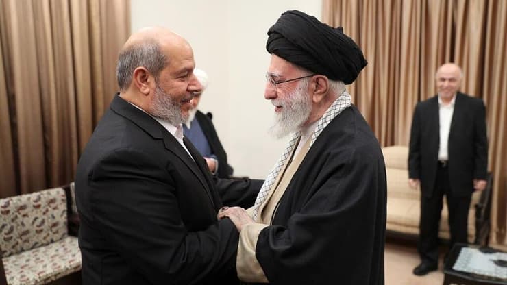מהפגישה של עלי חמינאי מנהיגה העליון של איראן עם בכירי חמאס