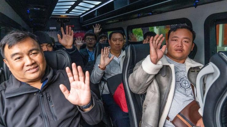 צילום: שלו שלום שחרור החטופים התאילנדים מבי"ח אסף הרופא