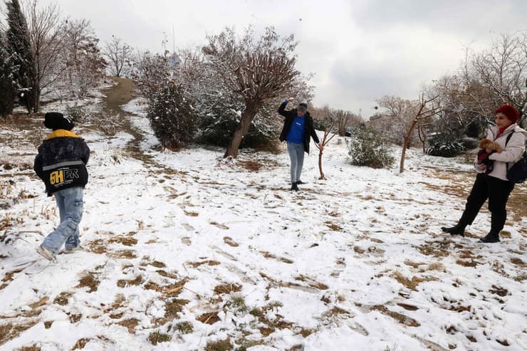 שלג ב טהרן איראן