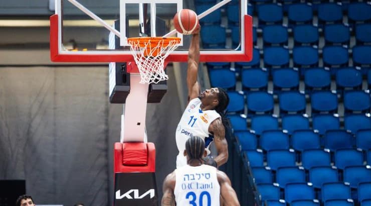 ג'ימי קלארק קולע