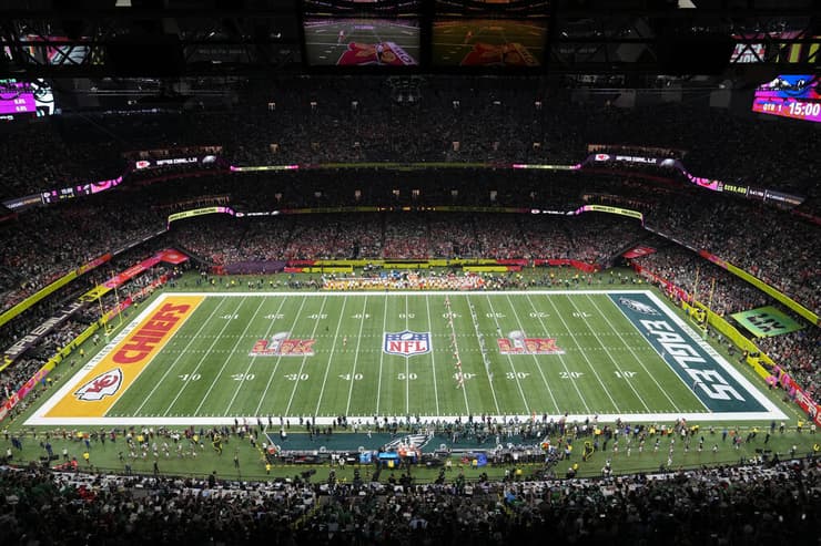 הסופרדום בניו אורלינס מלא מפה לפה