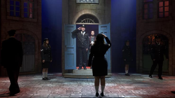 "בלדה לשוטר" מתוך הפרזנטציה של "השוטר אזולאי"