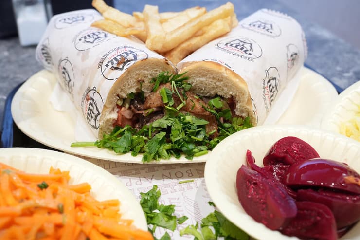 שווארמה גרבולי באשקלון