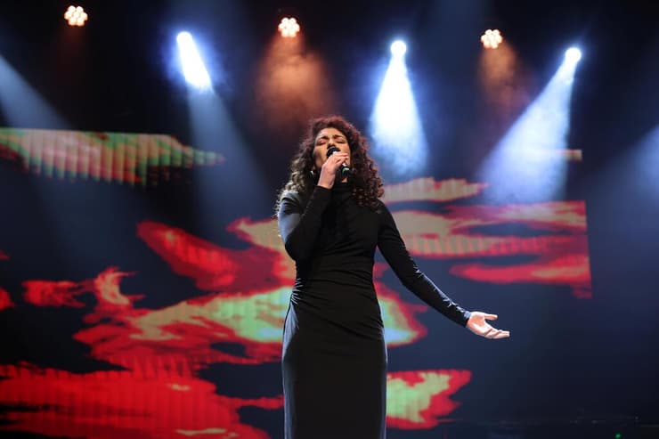 רוני דלומי באירוע המיוחד של "על הגבורות" מירושלים