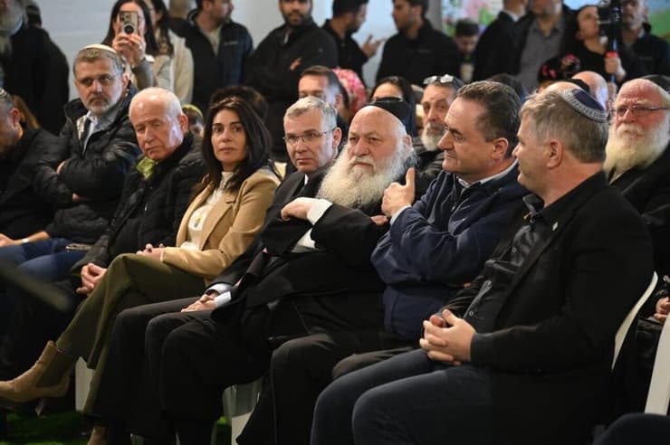 טקס נטיעות חגיגי לכבוד הקמת השכונה החדשה "מצפה יונתן" בערד