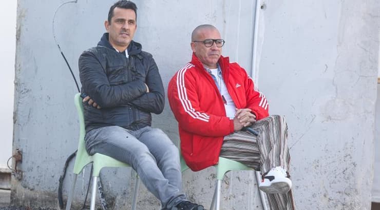 שביט אלימלך ופיני בלילי צופים (שחר גרוס) שביט אלימלך ופיני בלילי צופים