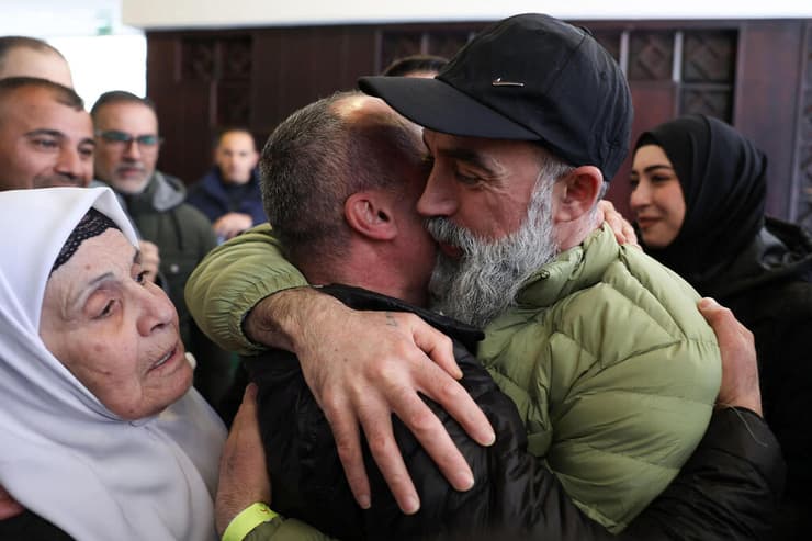 חגיגות בזמן שחרור האסירים הביטחוניים לרמאללה