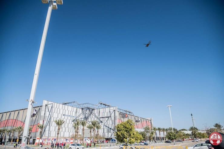 המסוק מעל טרנר