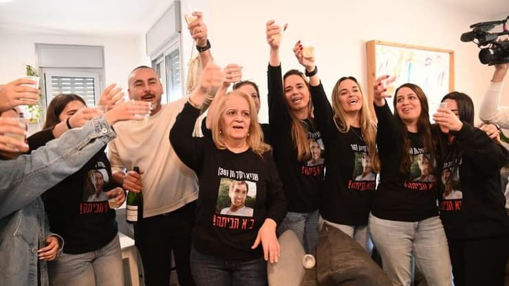 המשפחה והחברים של שגיא דקל-חן בכרמי גת