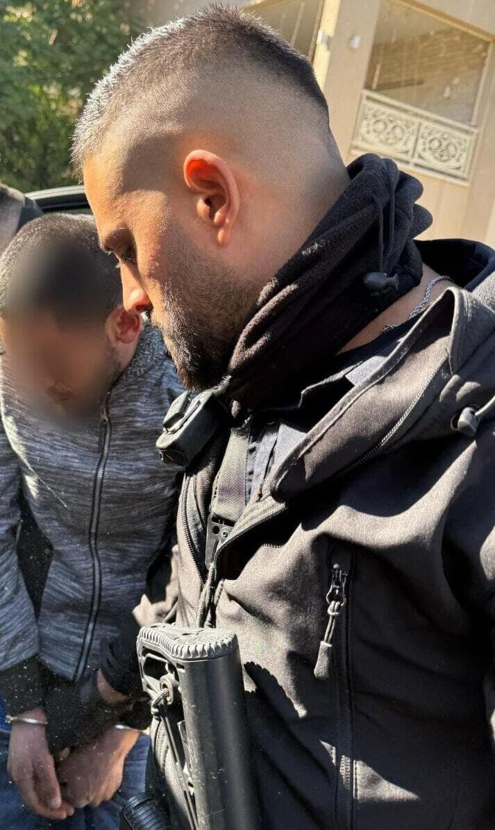 מעצר המחבל מגן נר (צילום: דוברות המשטרה ) מעצר המחבל מגן נר