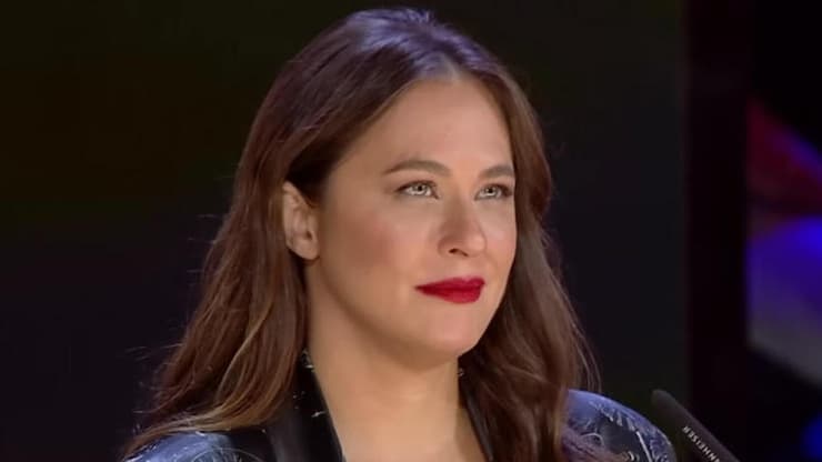 קרן פלס, מתוך "הכוכב הבא" (צילום מסך, באדיבות קשת) קרן פלס, מתוך "הכוכב הבא"