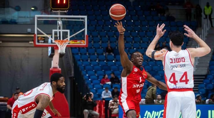 ג'ארד הארפר מוסר (אורן בן חקון) ג'ארד הארפר מוסר