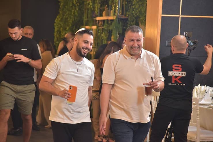 שקד פחימה עם חברו שאול בלבול ז"ל