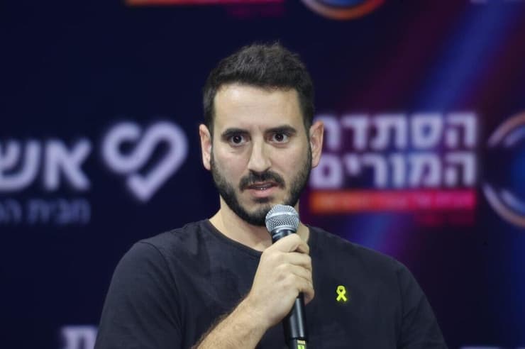 יונתן שמריז