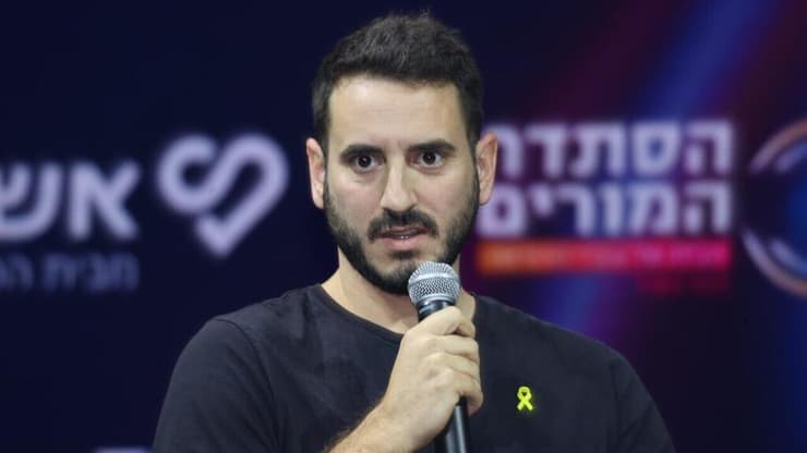 "כמו שלקחנו אחריות על הטקס - ניקח אחריות גם על ההסברה". יונתן שמריז (צילום: יריב כץ) יונתן שמריז