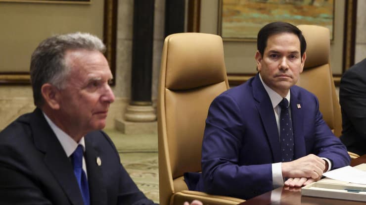 סעודיה ריאד מפגש שרי החוץ של רוסיה ו ארה"ב מרקו רוביו מייק וולץ סטיב וויטקוף