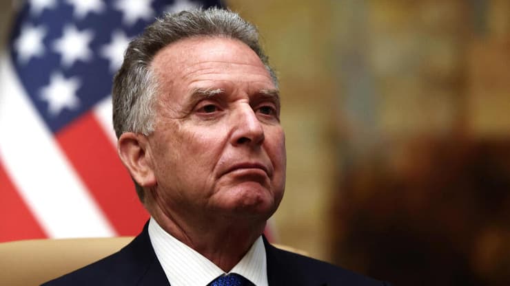 סטיב וויטקוף שליחו של נשיא ארה"ב דונלד טראמפ למזרח התיכון במהלך שיחות בסעודיה על עתיד אוקראינה מול גורמים ברוסיה