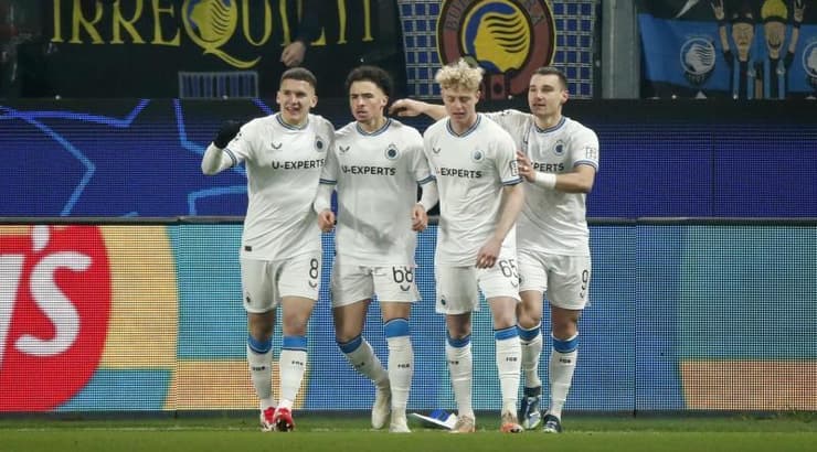 שחקני קלאב ברוז' חוגגים (רויטרס) שחקני קלאב ברוז' חוגגים