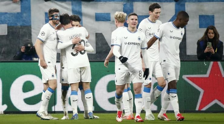 שחקני קלאב ברוז' חוגגים (רויטרס) שחקני קלאב ברוז' חוגגים