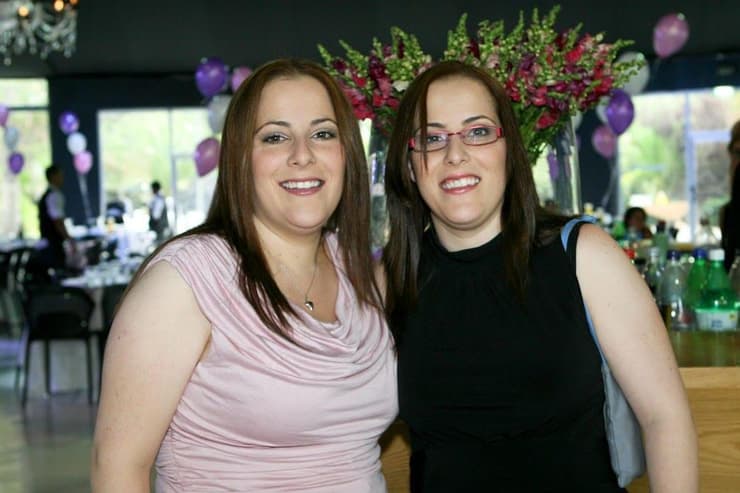 עינת חליפה יתר לחץ דם ריאתי עם אחותה יפעת ז"ל