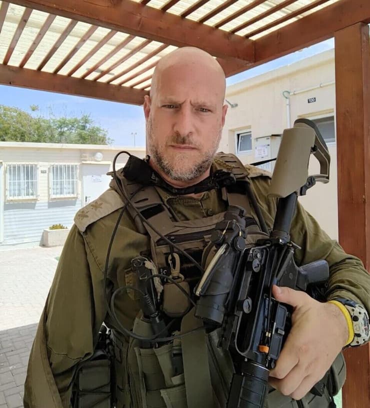 תומר ברוק במדים