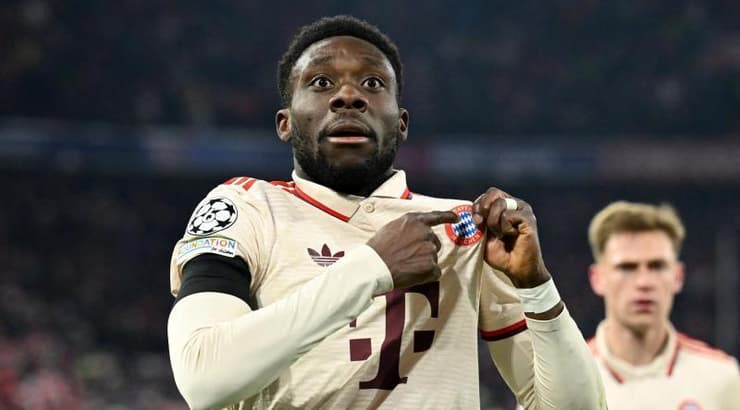 אלפונסו דייויס חוגג (רויטרס) אלפונסו דייויס חוגג