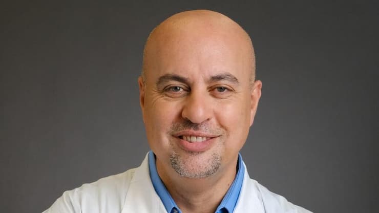 ד"ר עבד אגבאריה