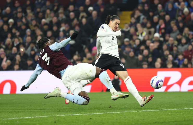 החמצה פושעת. נונייס שוב מפספס (צילום: Dan Istitene/Getty Images) דרווין נונייס