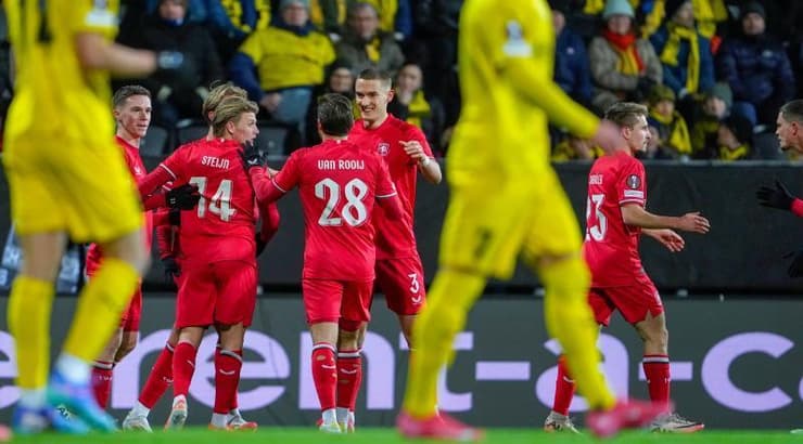 שמחה בטוונטה