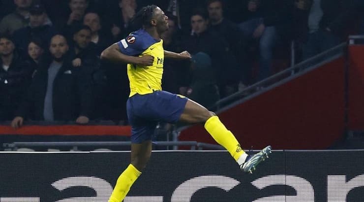 פרומיס דייויד חוגג (רויטרס) פרומיס דייויד חוגג