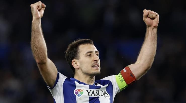 מיקל אויירסאבל חוגג (רויטרס) מיקל אויירסאבל חוגג