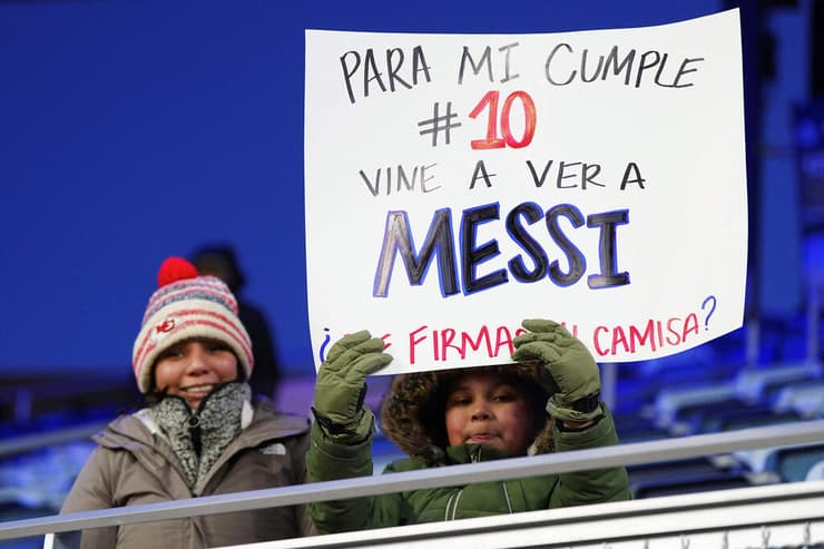 למרות הטמפרטורה, המעריצים הגיעו 