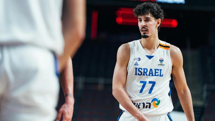 שחקן נבחרת ישראל בן שרף