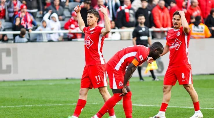 סתיו טוריאל מטריף את הקהל