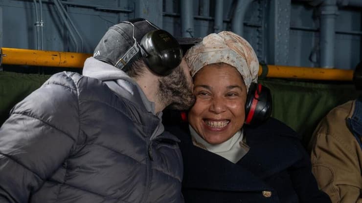 אלי-ה כהן במסוק בדרך לבית החולים בילינסון