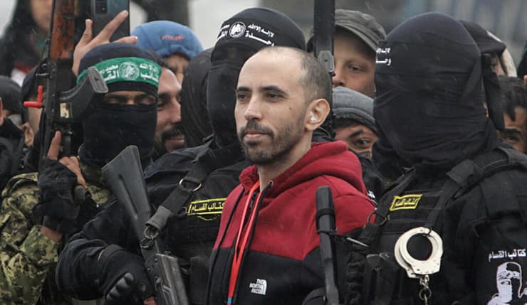 רגעי שחרור החטופים בפעימה השביעית